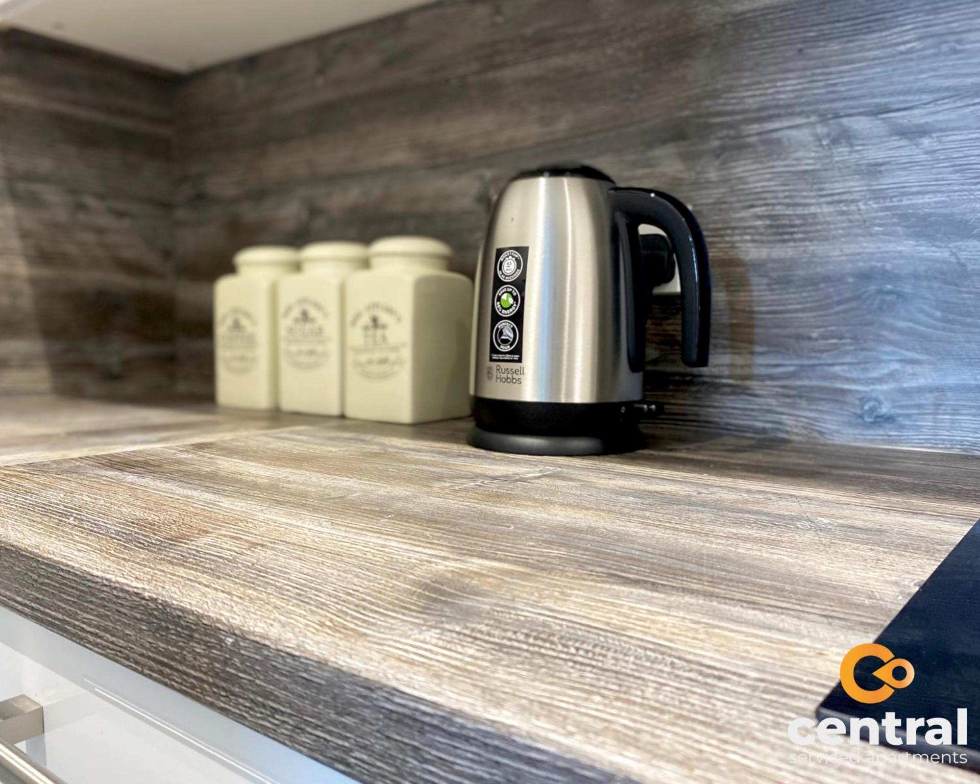 Serviced - 1 Bedroom - Walk Away From Main Attractions - Parking Available - Close To Bus And Train Station - Easy Access To Centre - Wi-fi - Fully Equipped - Monthly-weekly Offers *
