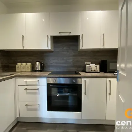 Central Serviced Apartments - 1 Bedroom - Walk Away From Main Attractions - Parking Available - Close To Bus And Train Station - Easy Access To City Centre - Wi-Fi - Fully Equipped - Monthly-Weekly Stay Offers Dundee Buitenkant foto