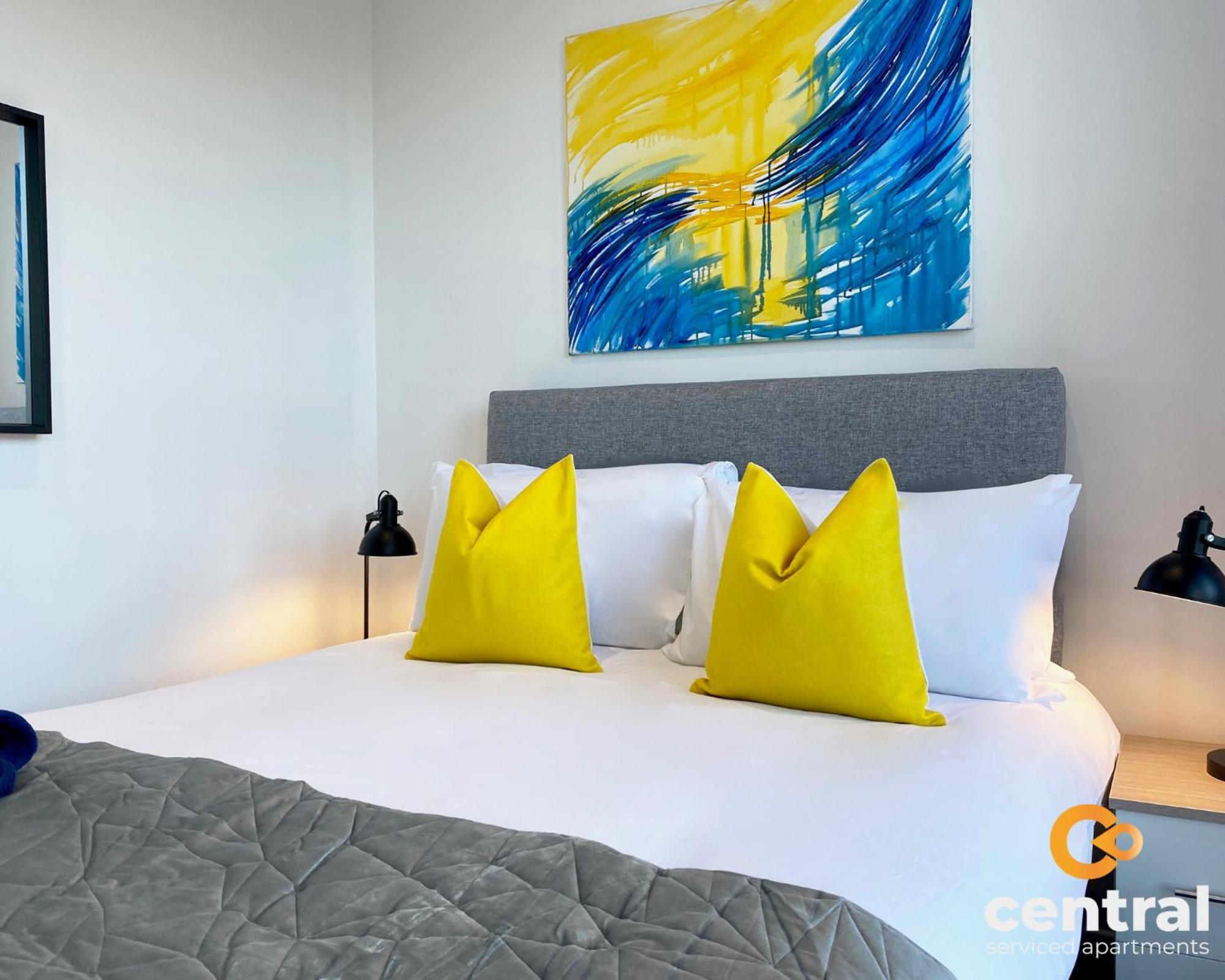 Serviced Apartments: City-center Comfort With Parking & Wi-fi