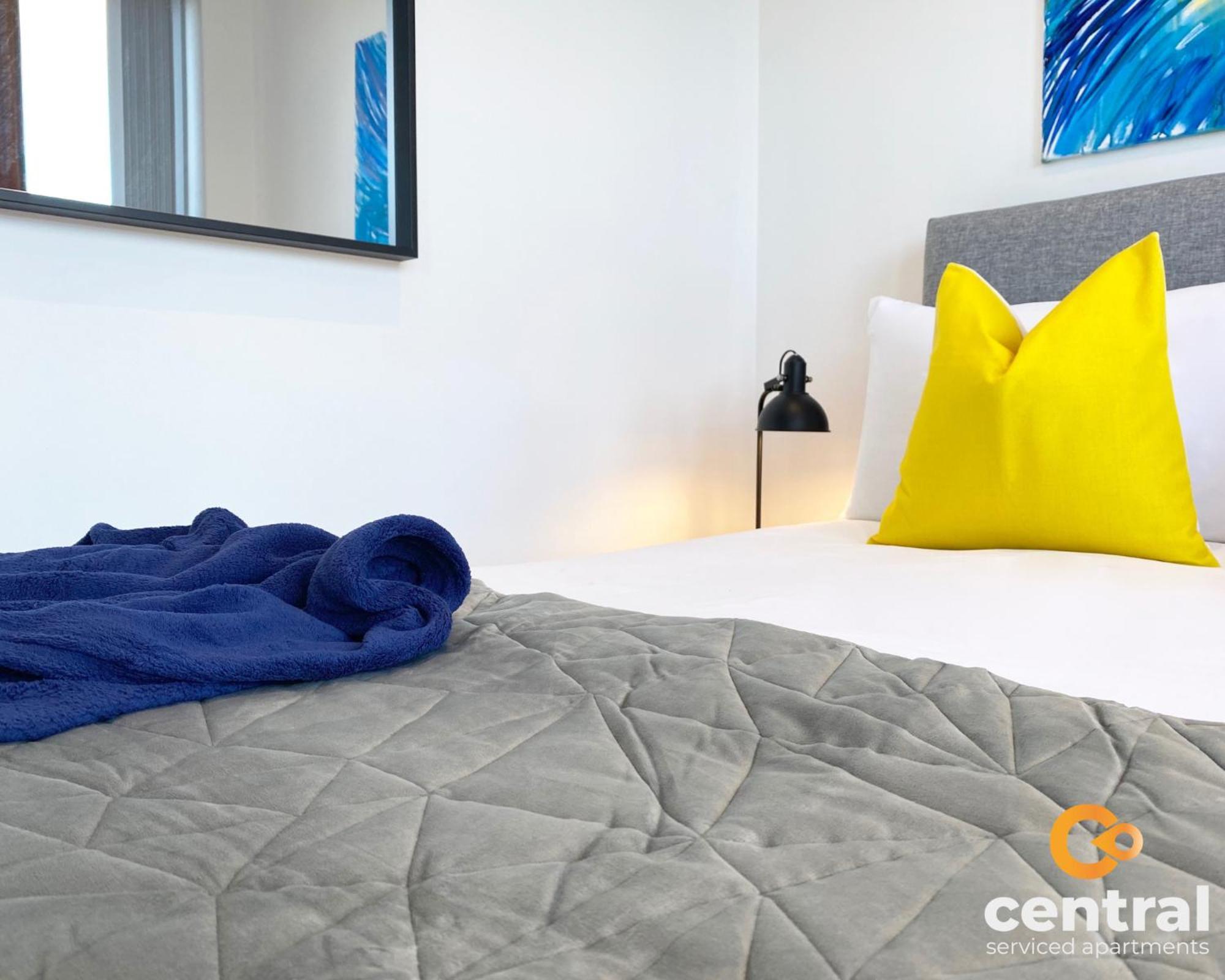 Apartment Serviced Apartments: City-center Comfort With Parking & Wi-fi