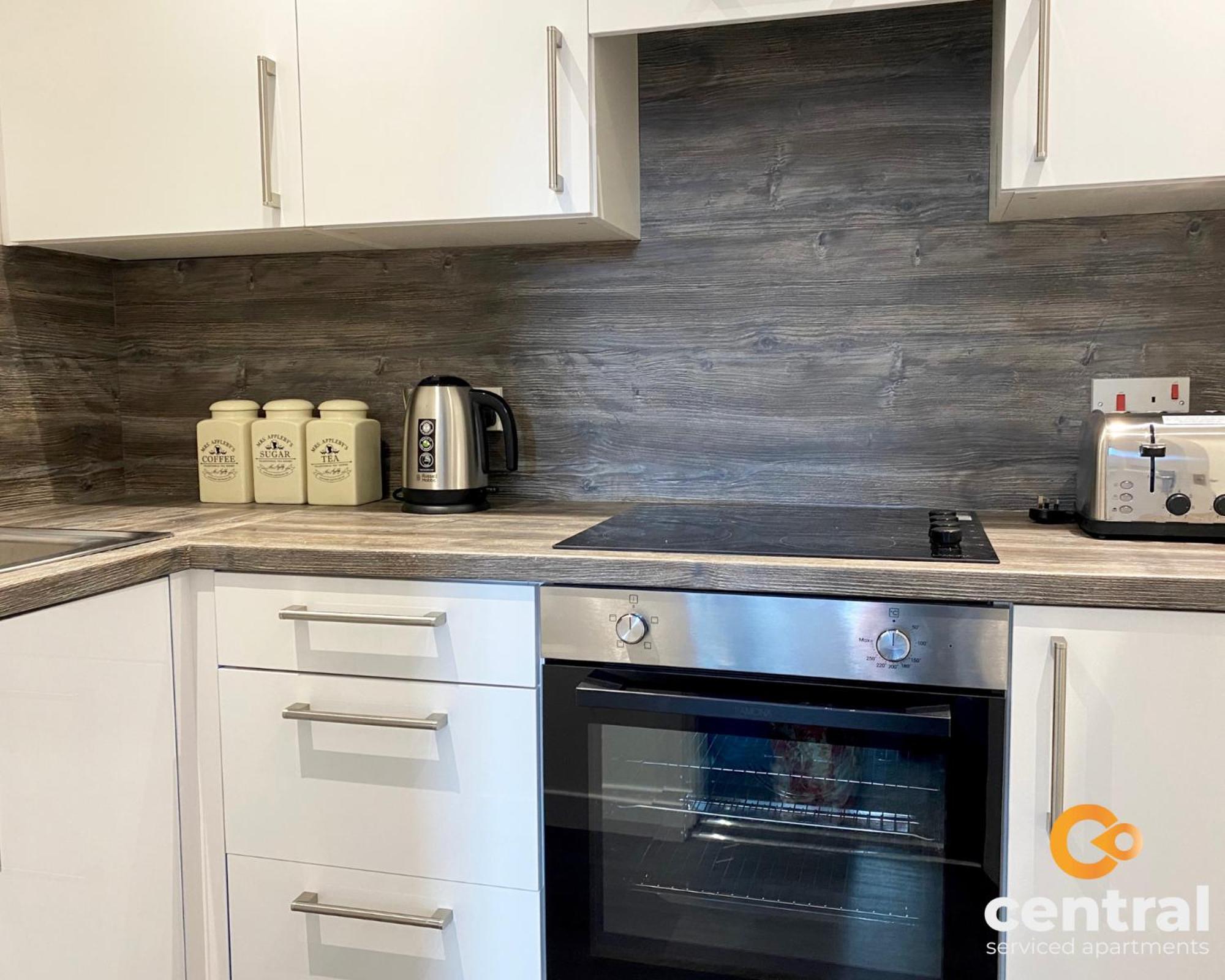 Serviced Apartments: City-center Comfort With Parking & Wi-fi Apartment Dundee