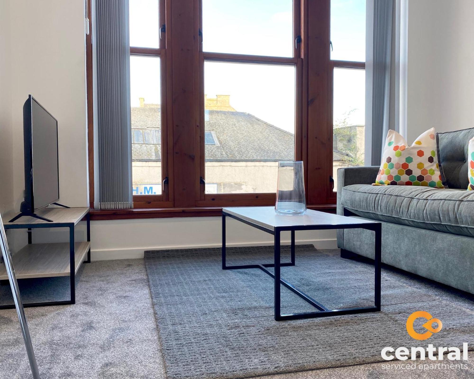 Serviced Apartments: City-center Comfort With Parking & Wi-fi * Dundee